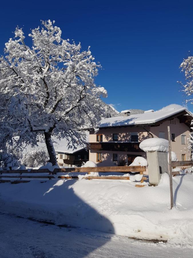 Landhaus Theresia 상트마틴암테넨게비르게 외부 사진